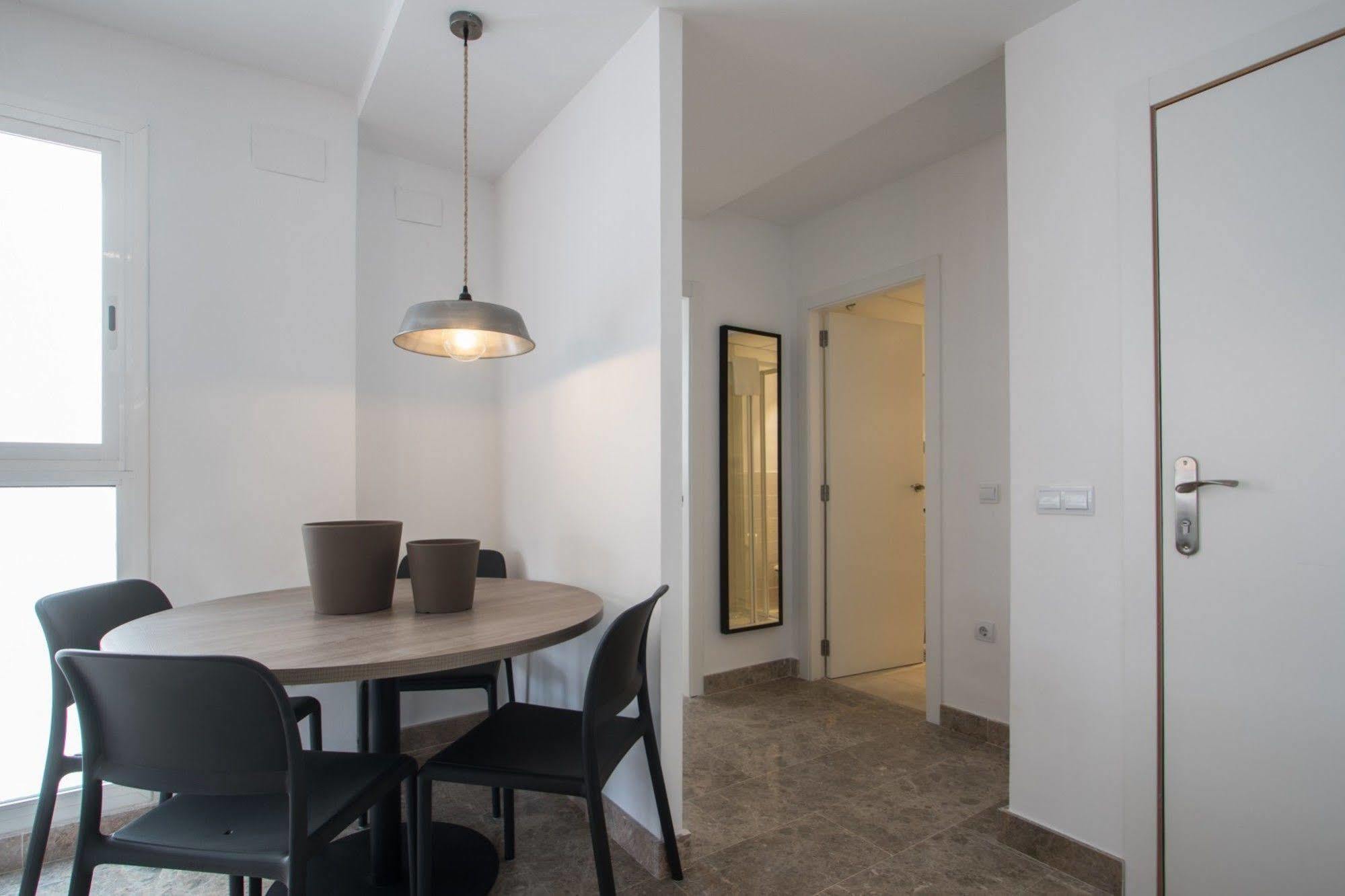 Flatsforyou Marina Playa Валенсия Екстериор снимка